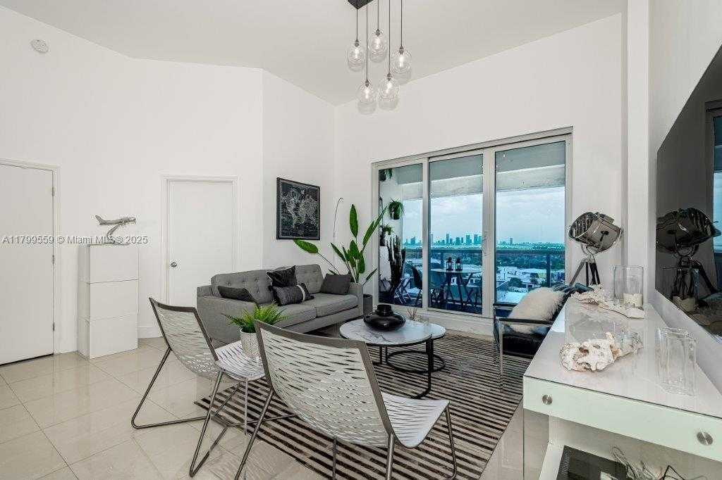 Small Image of 2301 COLLINS AVE #1626, Miami Beach Number 3
