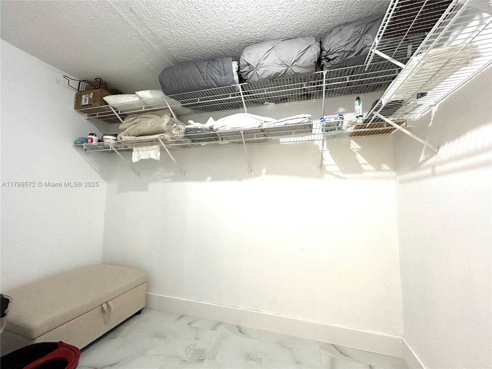 Small Image of 6039 COLLINS AVE #1507, Miami Beach Number 18
