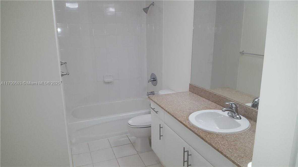 Small Image of 1861 NORTH WEST S RIVER DR #802, Miami Number 8