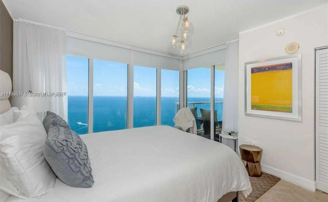 Small Image of 16699 COLLINS AVE #3902, Sunny Isles Beach Number 11