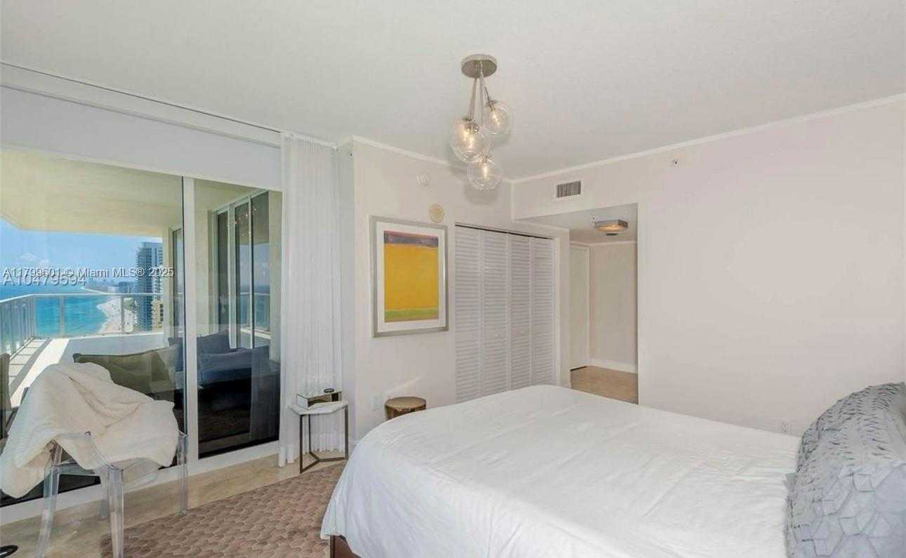 Small Image of 16699 COLLINS AVE #3902, Sunny Isles Beach Number 21