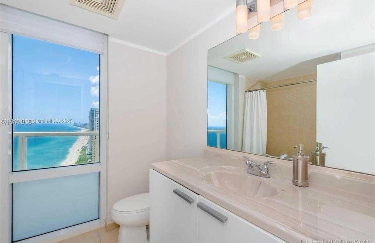 Small Image of 16699 COLLINS AVE #3902, Sunny Isles Beach Number 24
