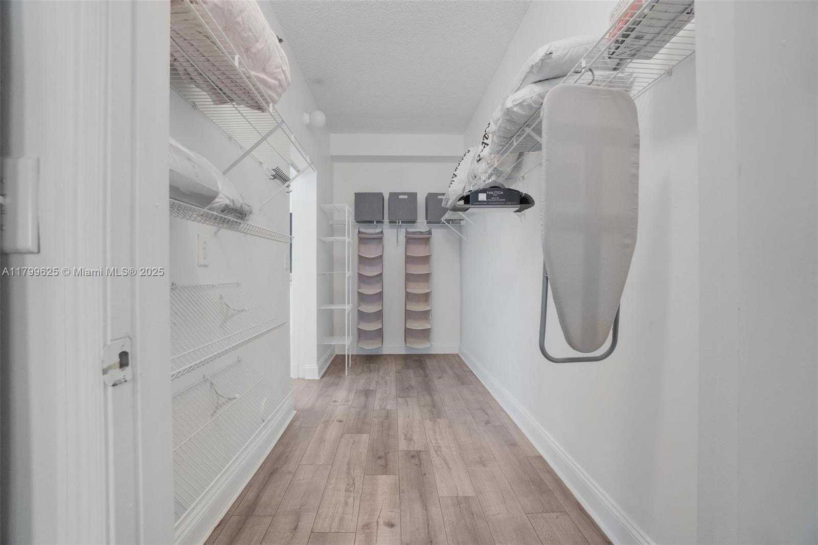 Small Image of 3145 NORTH EAST 184TH ST #5102, Aventura Number 20