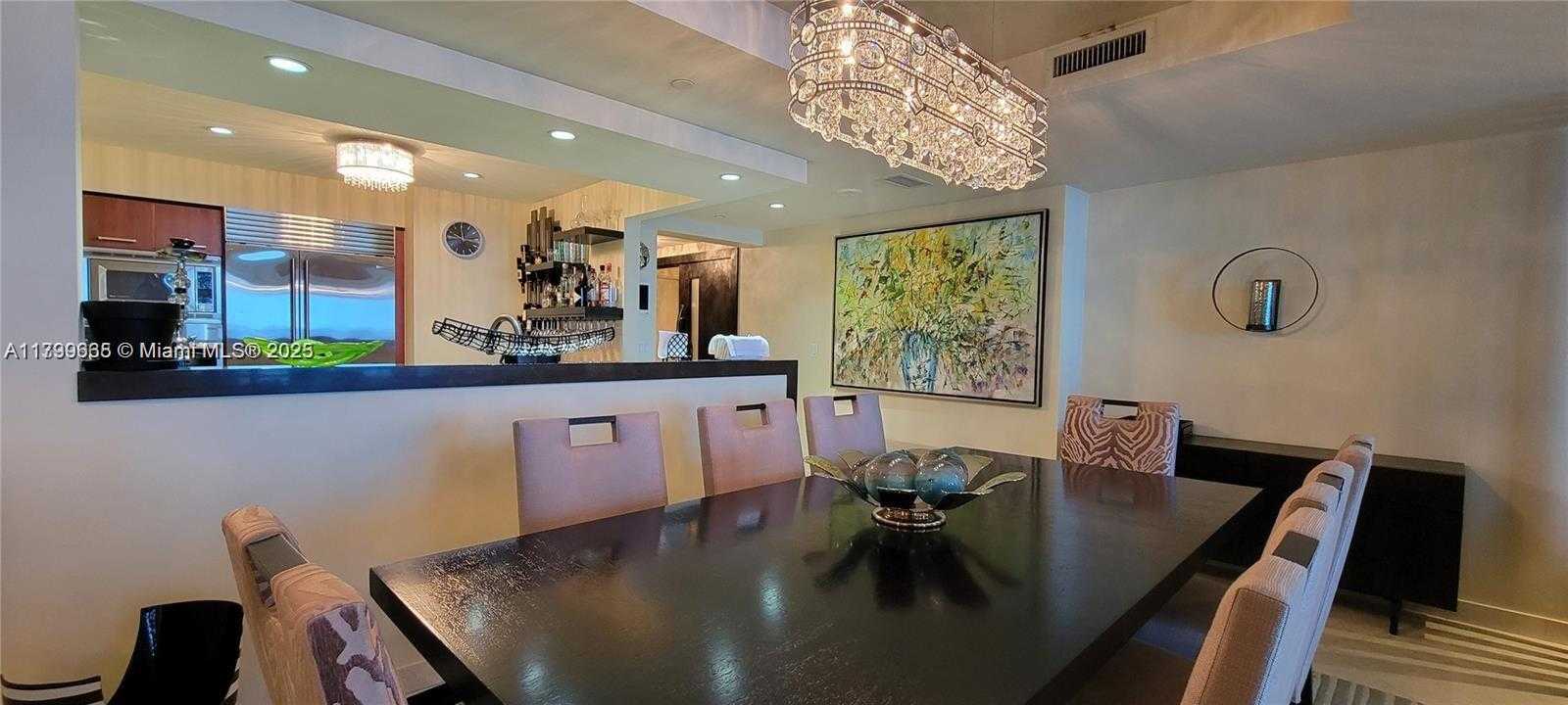 Small Image of 1331 BRICKELL BAY DR #2005, Miami Number 15