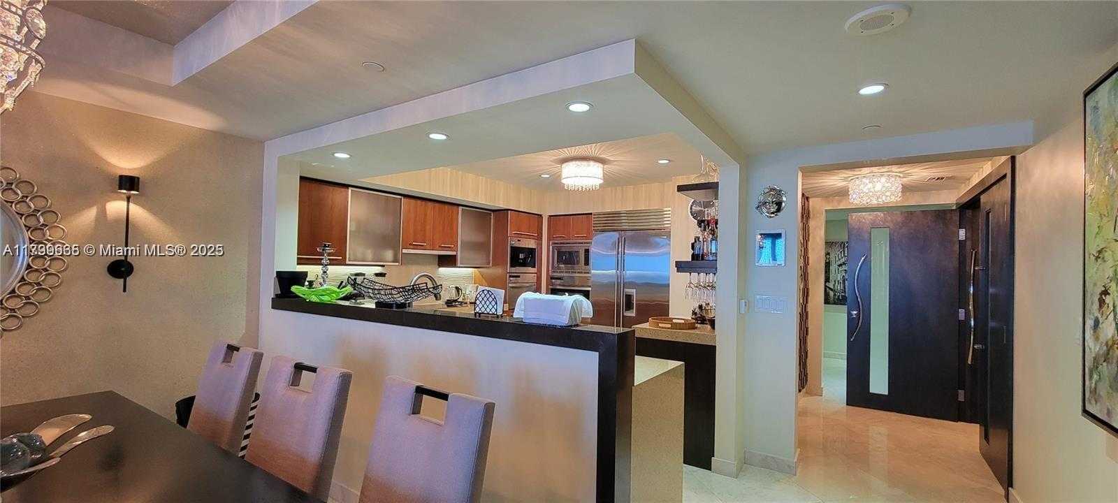 Small Image of 1331 BRICKELL BAY DR #2005, Miami Number 17
