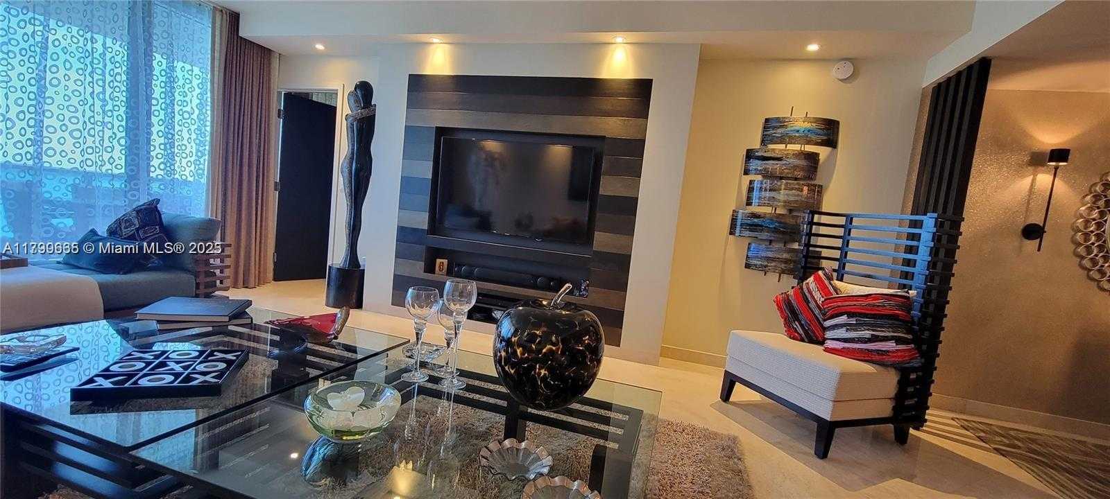 Small Image of 1331 BRICKELL BAY DR #2005, Miami Number 21