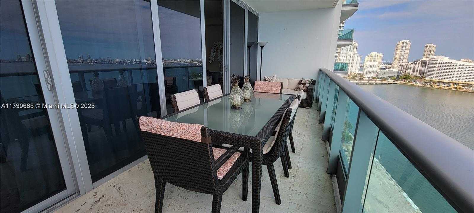 Small Image of 1331 BRICKELL BAY DR #2005, Miami Number 31