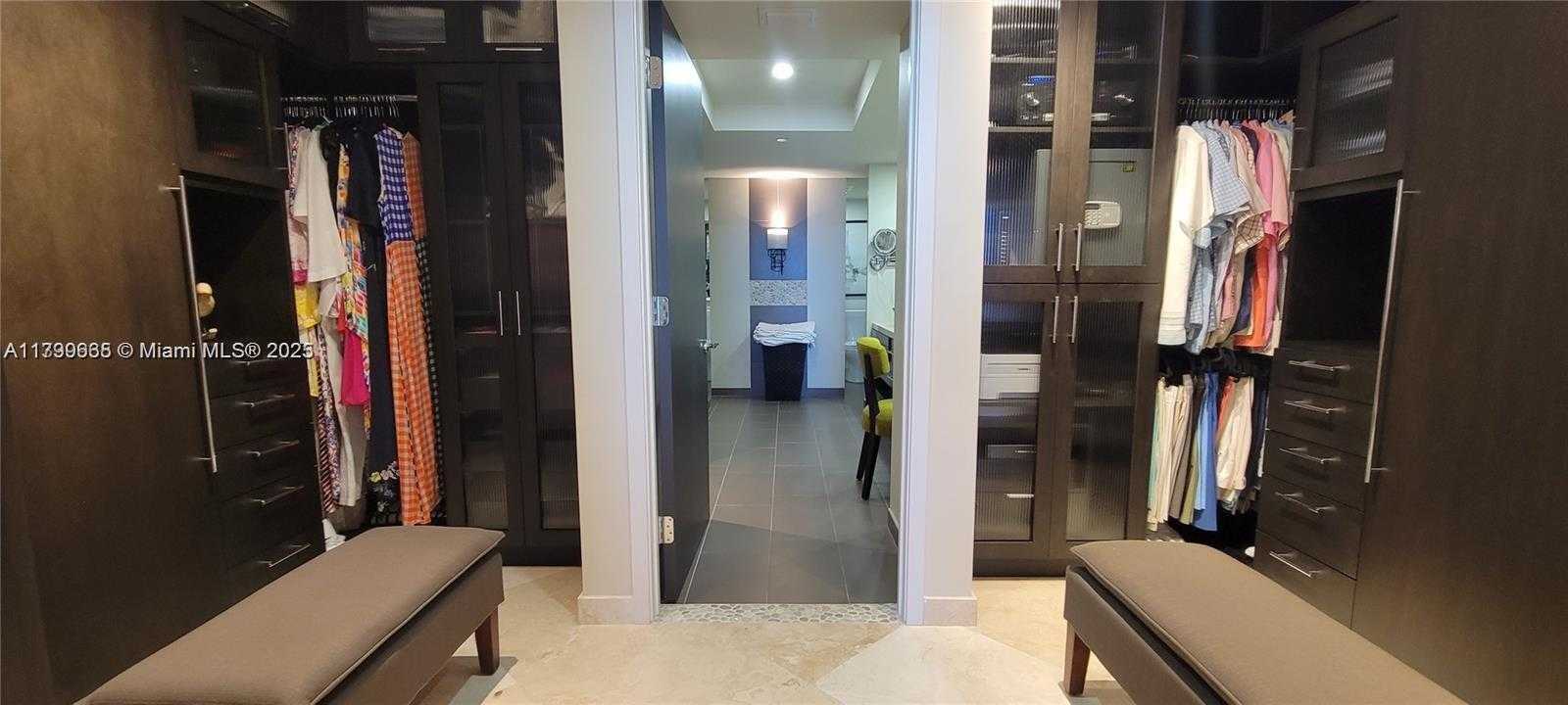 Small Image of 1331 BRICKELL BAY DR #2005, Miami Number 39