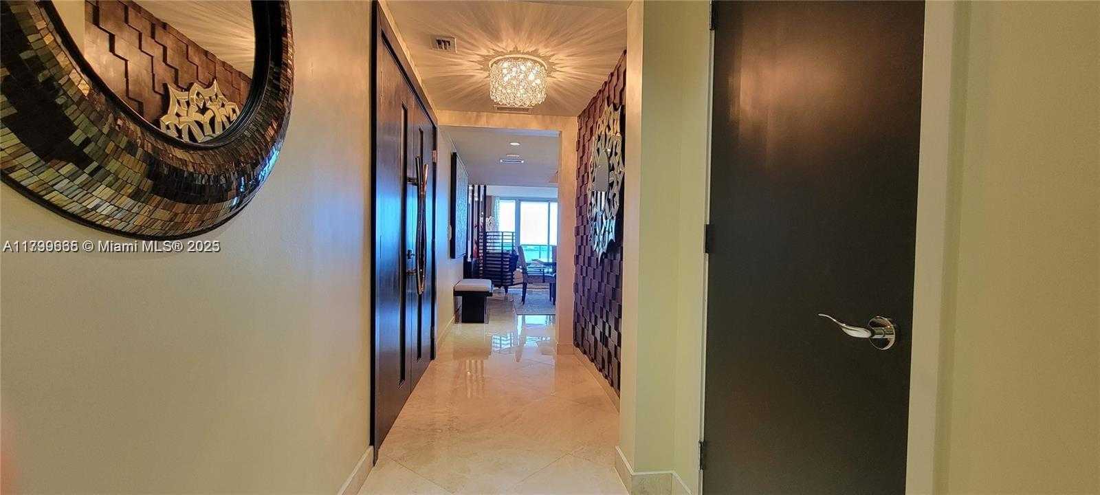 Small Image of 1331 BRICKELL BAY DR #2005, Miami Number 4