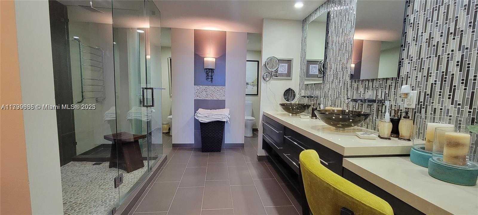 Small Image of 1331 BRICKELL BAY DR #2005, Miami Number 47
