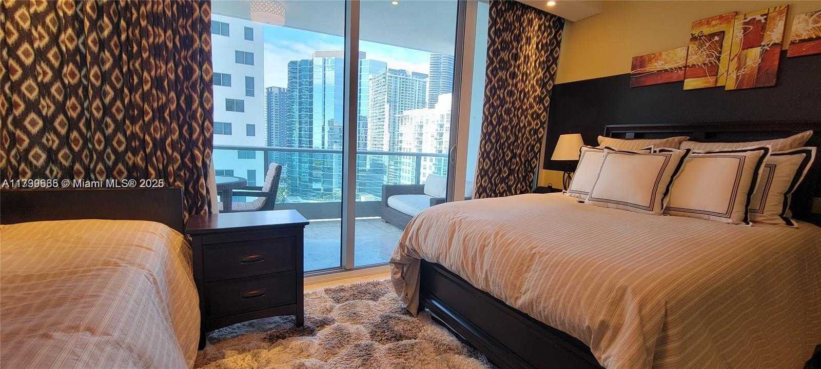 Small Image of 1331 BRICKELL BAY DR #2005, Miami Number 52