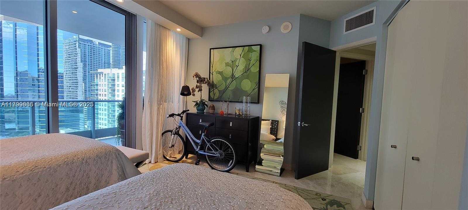 Small Image of 1331 BRICKELL BAY DR #2005, Miami Number 55