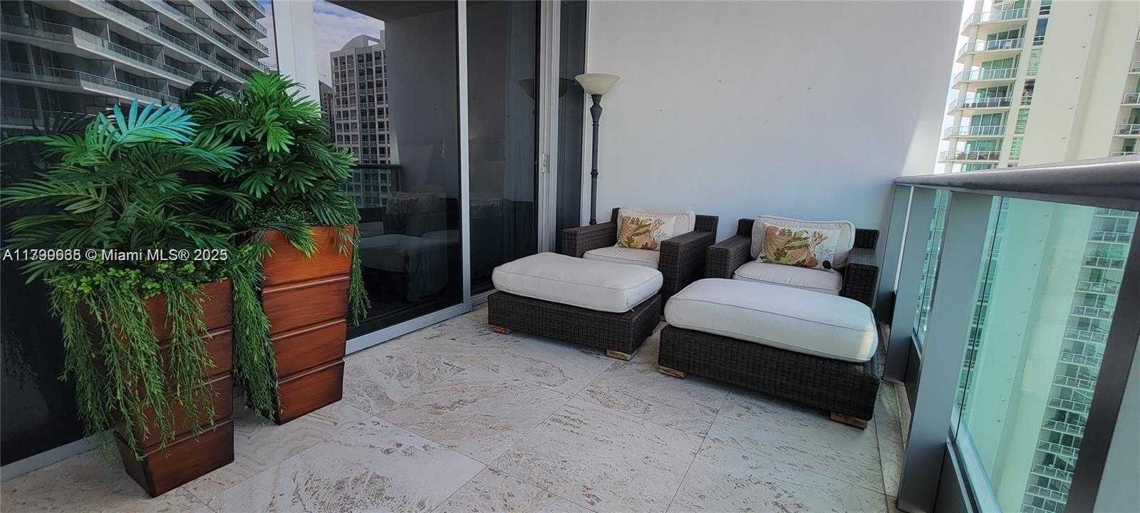 Small Image of 1331 BRICKELL BAY DR #2005, Miami Number 63