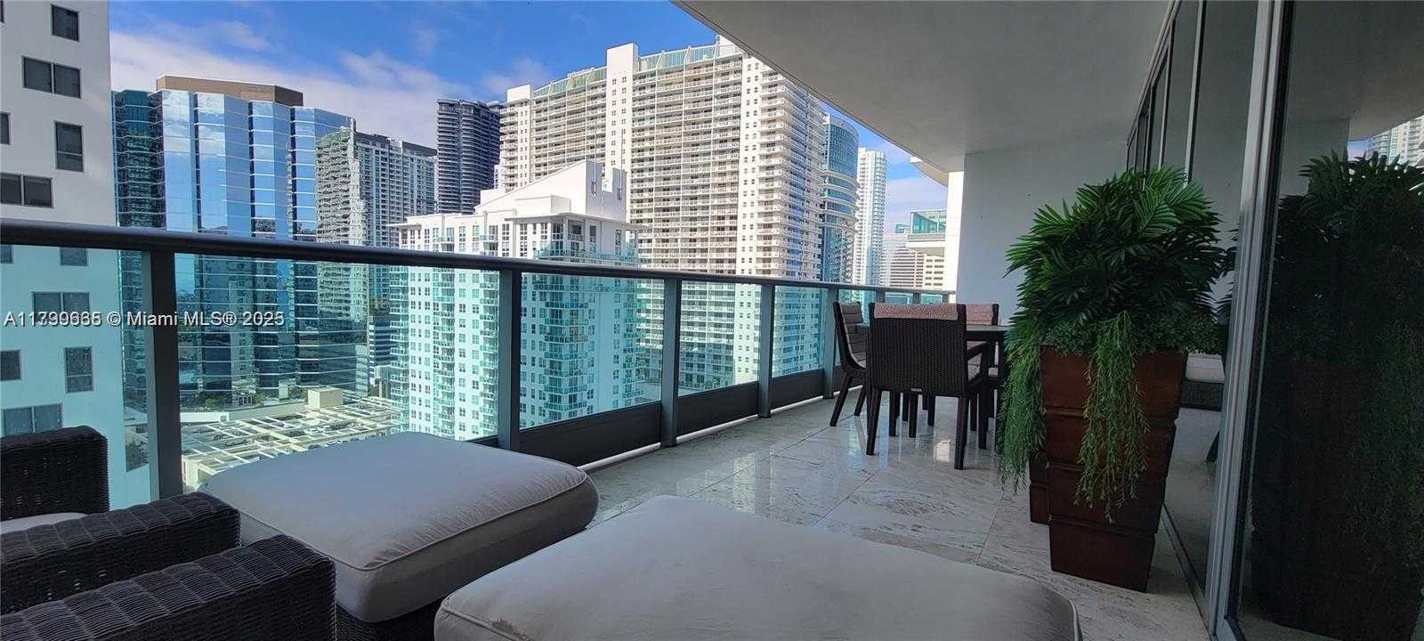Small Image of 1331 BRICKELL BAY DR #2005, Miami Number 64