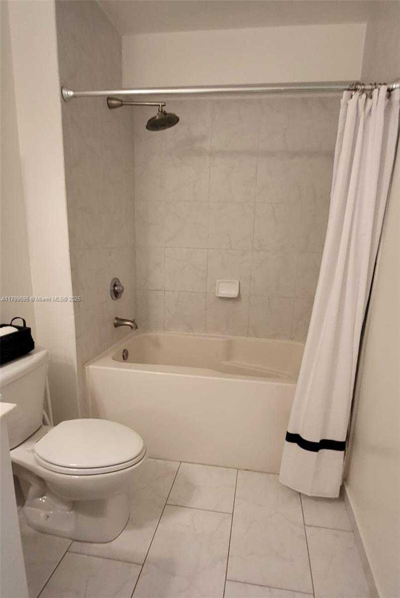 Small Image of 133 NORTH EAST 2ND AVE #1004, Miami Number 10