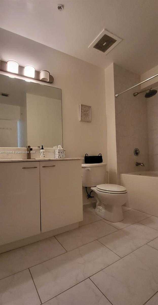 Small Image of 133 NORTH EAST 2ND AVE #1004, Miami Number 11