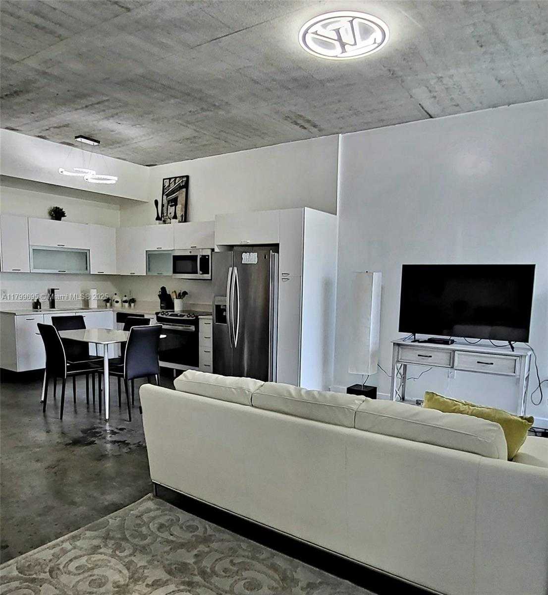 Small Image of 133 NORTH EAST 2ND AVE #1004, Miami Number 6