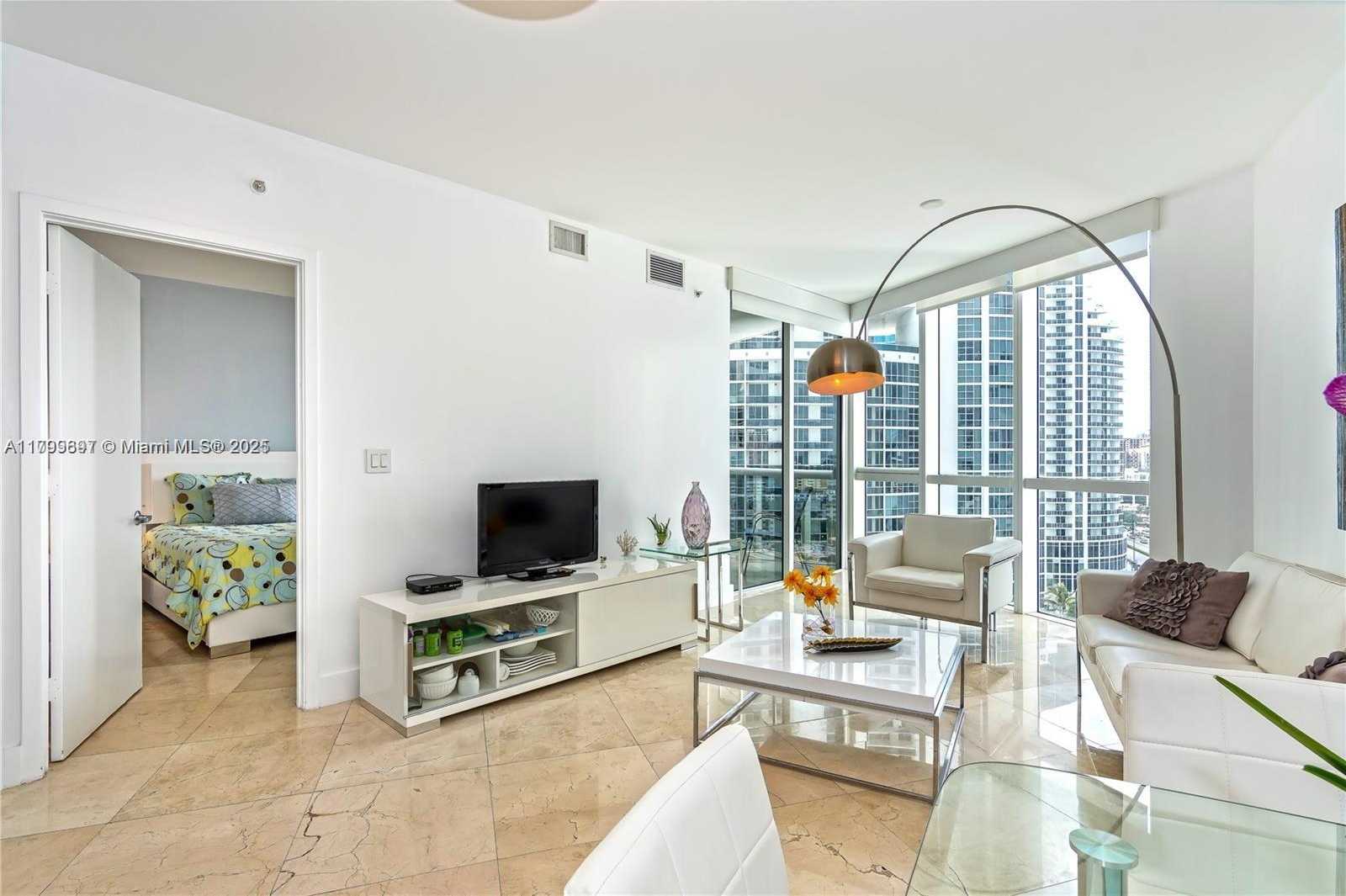 Small Image of 18201 COLLINS #1603, Sunny Isles Beach Number 5