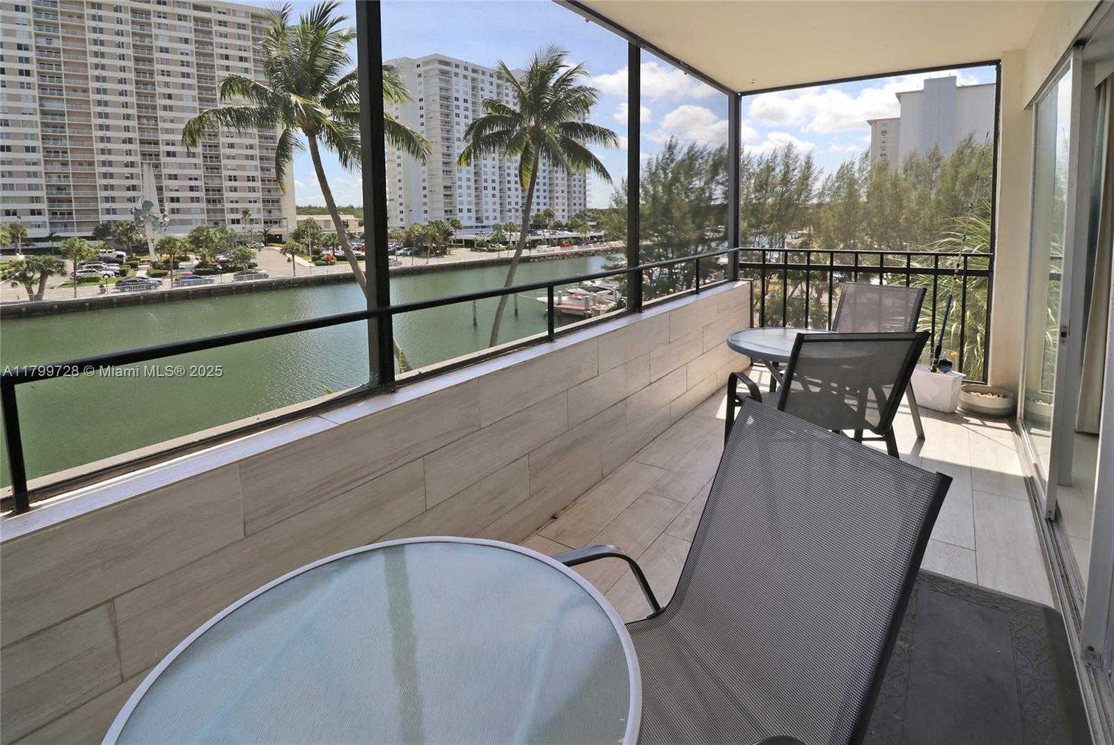 Small Image of 220 KINGS POINT DR #415, Sunny Isles Beach Number 21