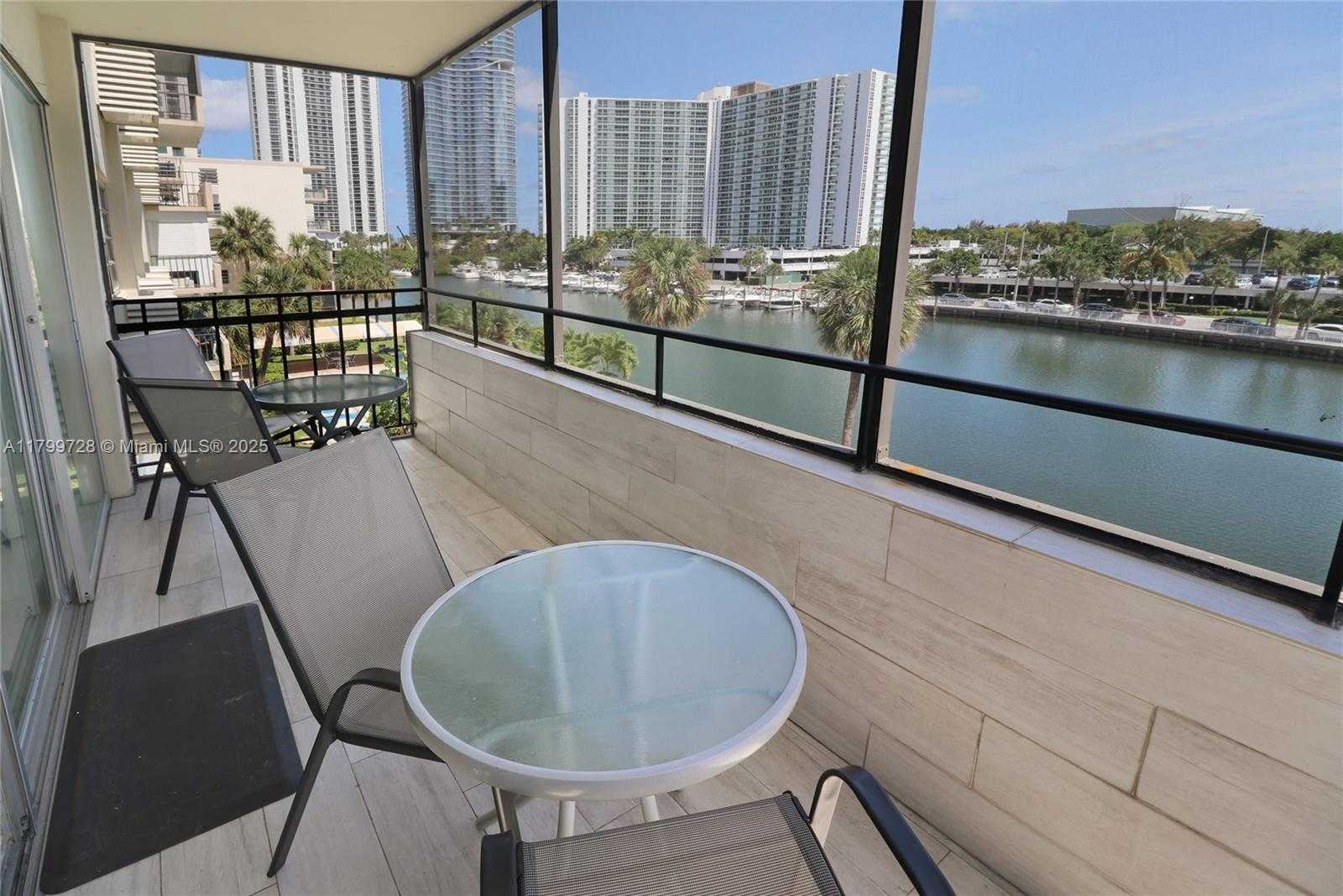 Small Image of 220 KINGS POINT DR #415, Sunny Isles Beach Number 23