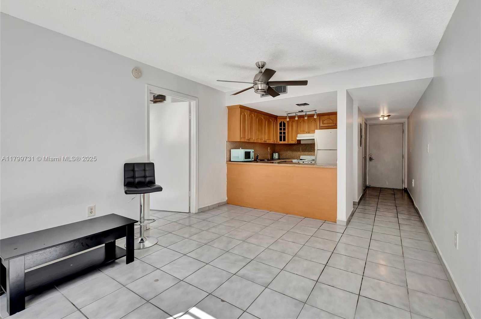 Small Image of 4021 INDIAN CREEK DR #2C, Miami Beach Number 12
