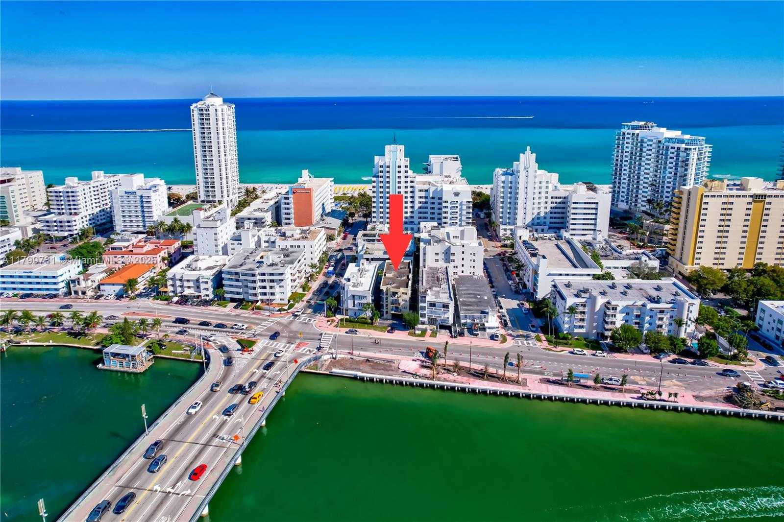Small Image of 4021 INDIAN CREEK DR #2C, Miami Beach Number 2