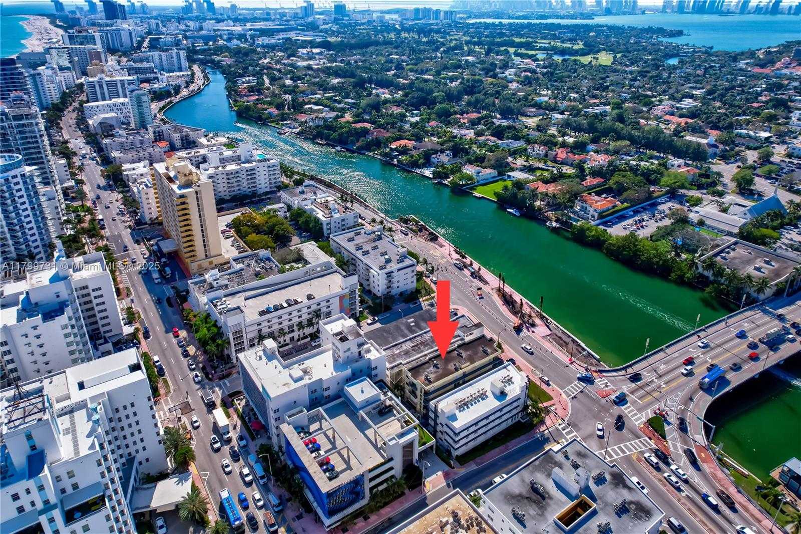 Small Image of 4021 INDIAN CREEK DR #2C, Miami Beach Number 23