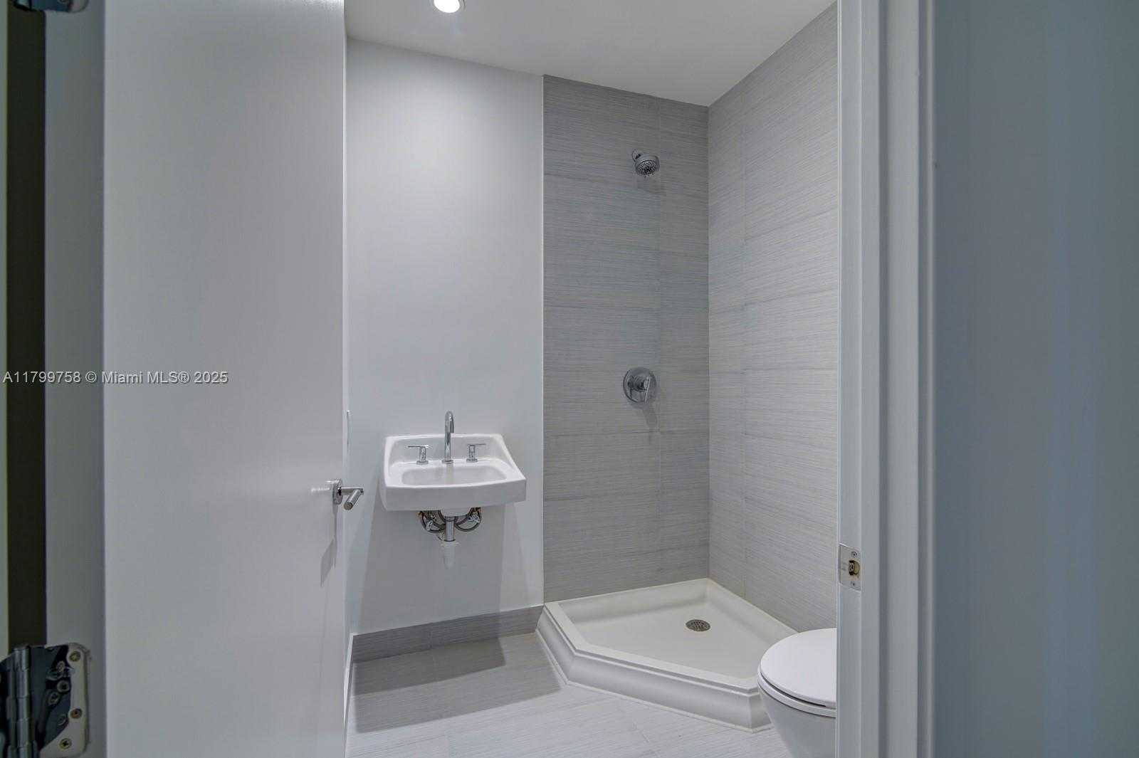 Small Image of 9349 COLLINS AVE #1004, Surfside Number 16