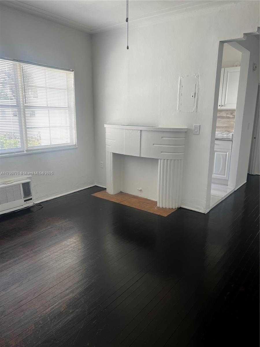 Small Image of 1608 DREXEL AVENUE #18, Miami Beach Number 16