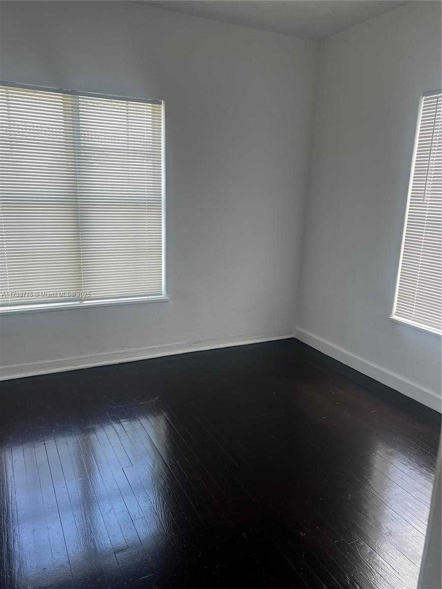 Small Image of 1608 DREXEL AVENUE #18, Miami Beach Number 9