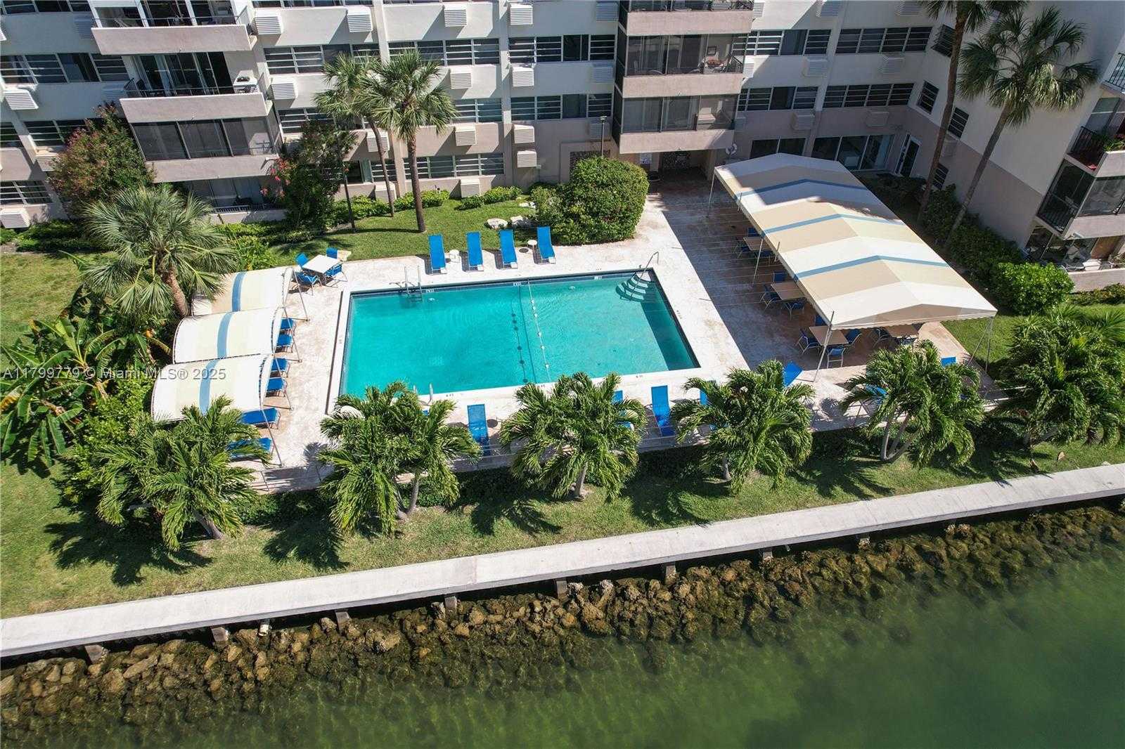 Small Image of 220 KINGS POINT DR #310, Sunny Isles Beach Number 25