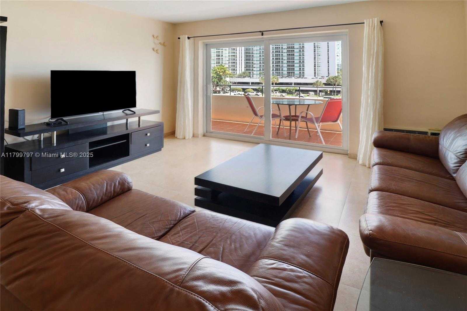 Small Image of 220 KINGS POINT DR #403, Sunny Isles Beach Number 2