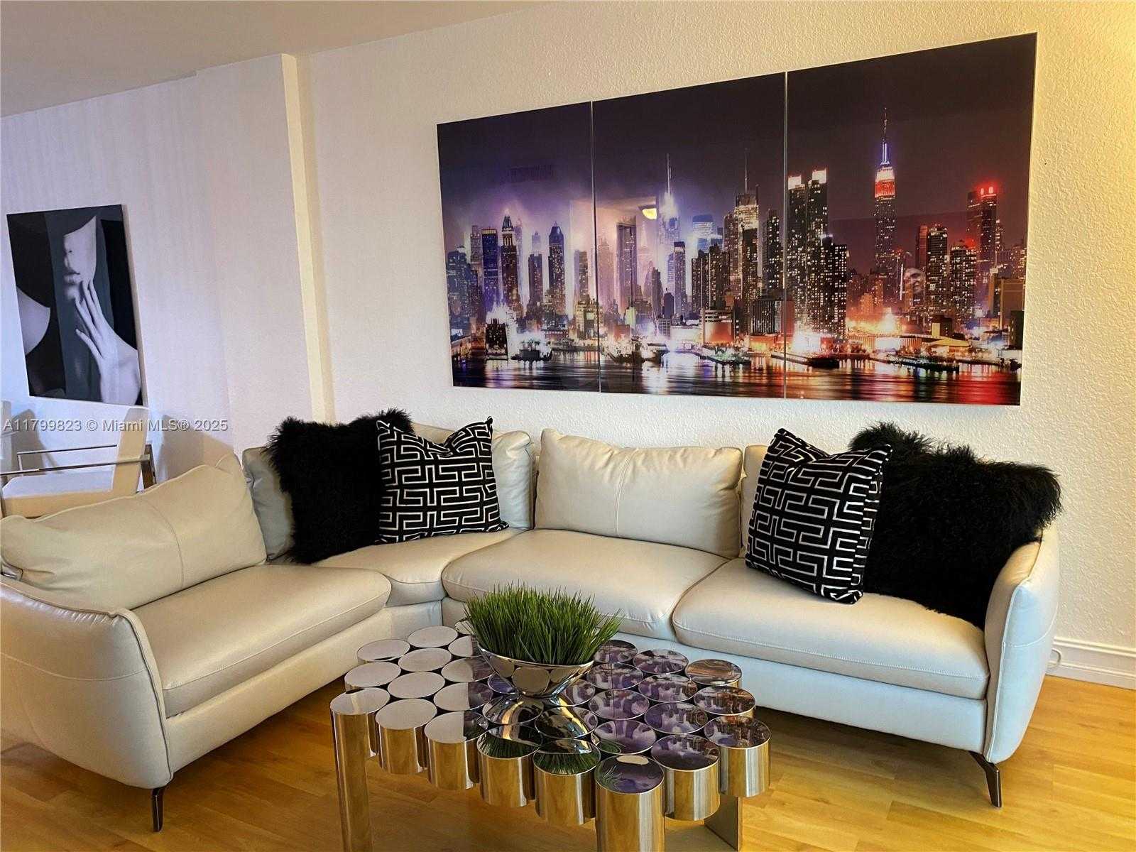 Small Image of 3801 SOUTH OCEAN DR #14K, Hollywood Number 4