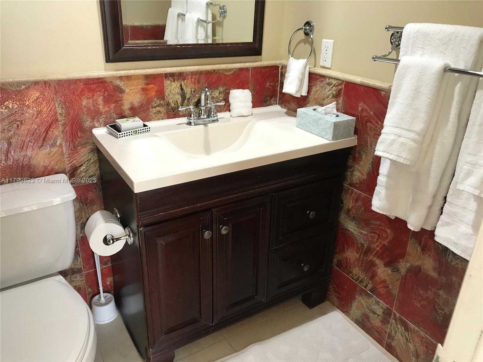 Small Image of 3801 SOUTH OCEAN DR #14K, Hollywood Number 7