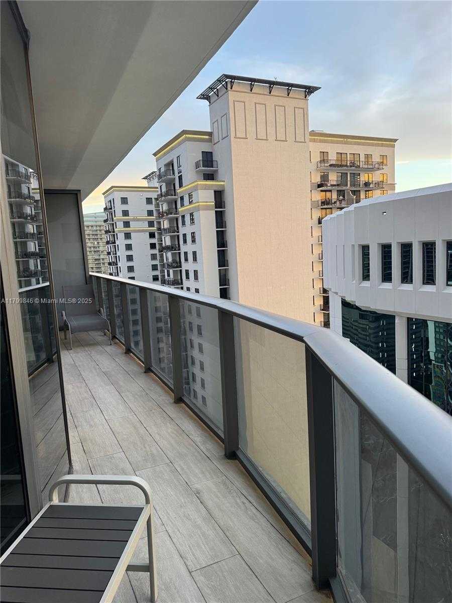 Small Image of 55 SOUTH WEST 9TH ST #2808, Miami Number 17