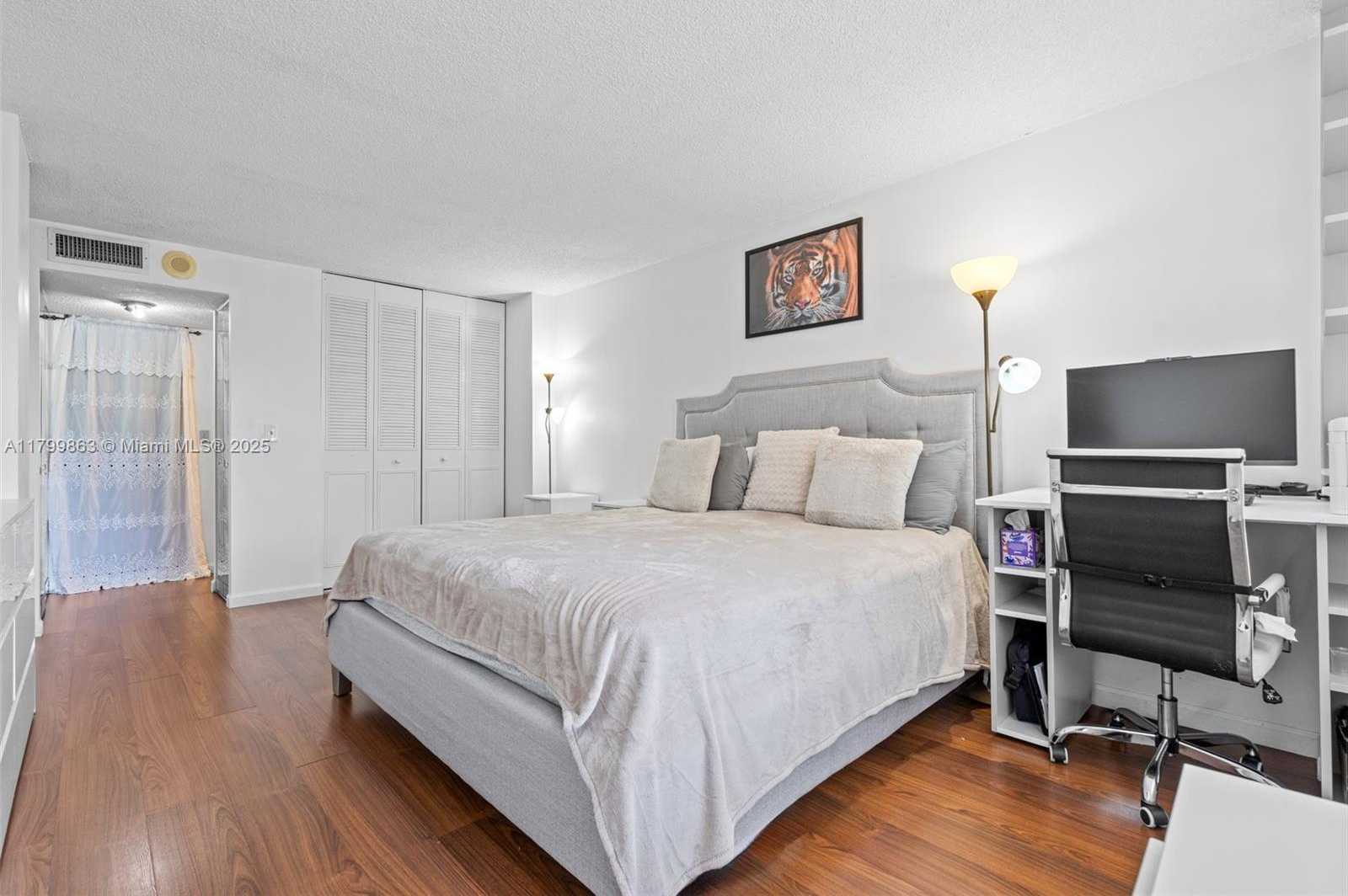 Small Image of 251 174TH ST #212, Sunny Isles Beach Number 13