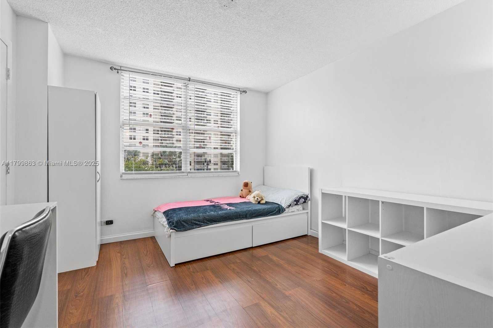 Small Image of 251 174TH ST #212, Sunny Isles Beach Number 17