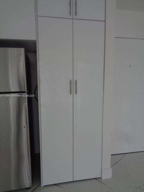 Small Image of 8820 FONTAINEBLEAU BLVD #408, Miami Number 18