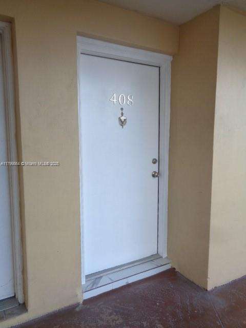 Small Image of 8820 FONTAINEBLEAU BLVD #408, Miami Number 5