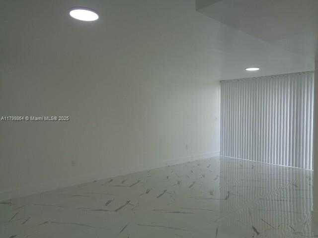 Small Image of 8820 FONTAINEBLEAU BLVD #408, Miami Number 9