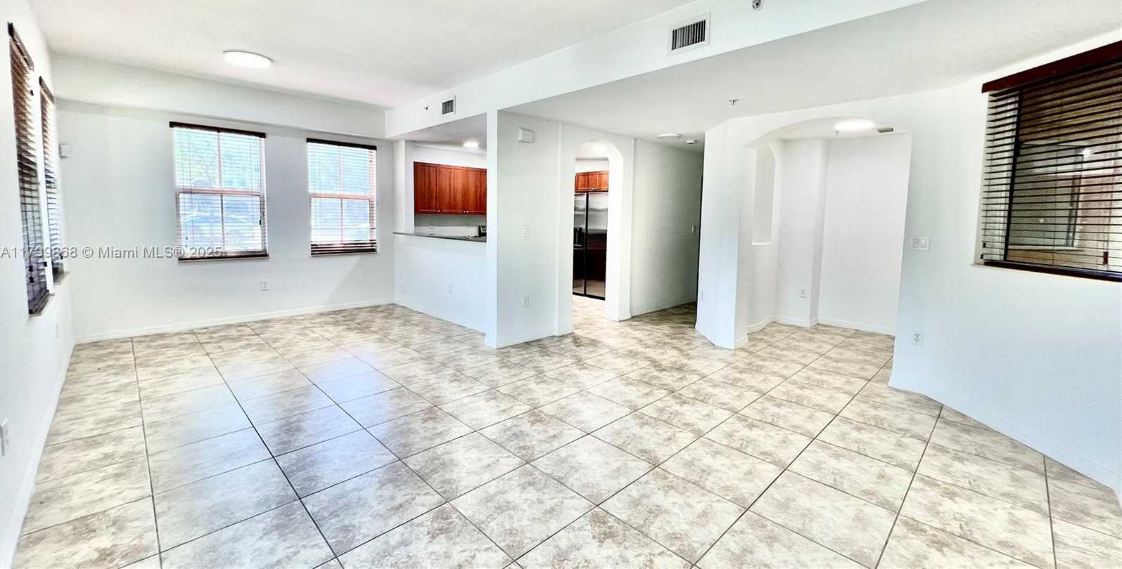 Small Image of 10855 NORTH WEST 88TH TER #101, Doral Number 8