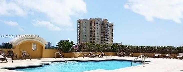 Small Image of 50 MENORES AVE #412, Coral Gables Number 15