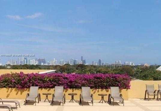 Small Image of 50 MENORES AVE #412, Coral Gables Number 16