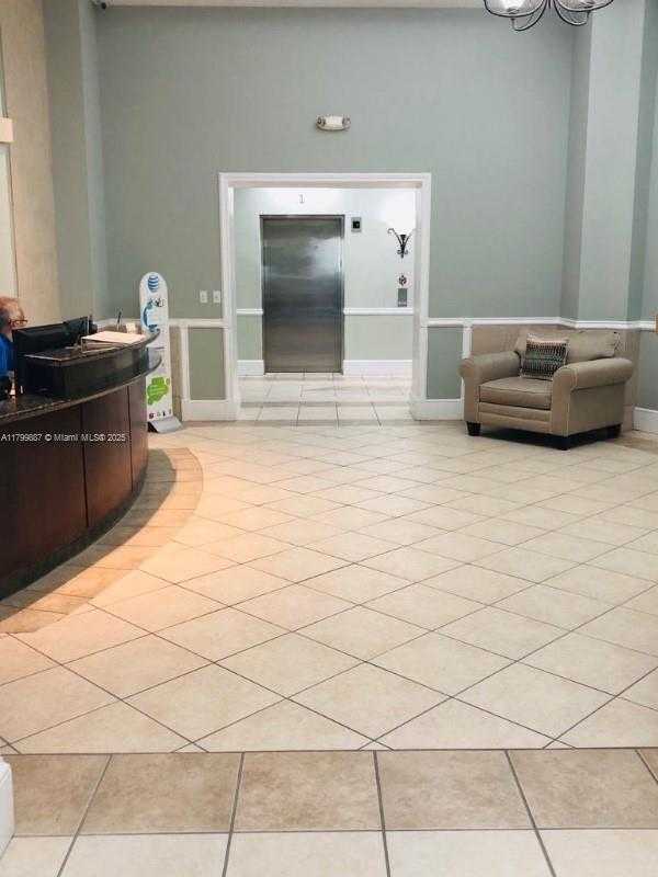 Small Image of 50 MENORES AVE #412, Coral Gables Number 5