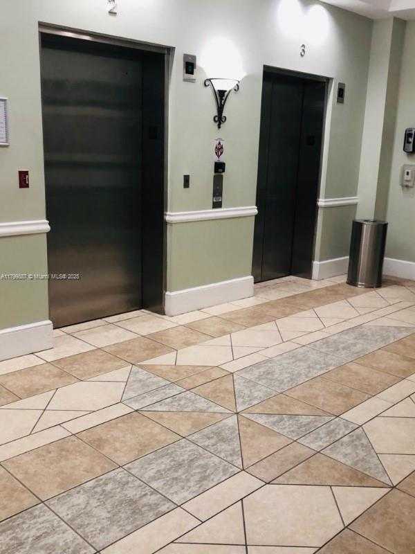 Small Image of 50 MENORES AVE #412, Coral Gables Number 6