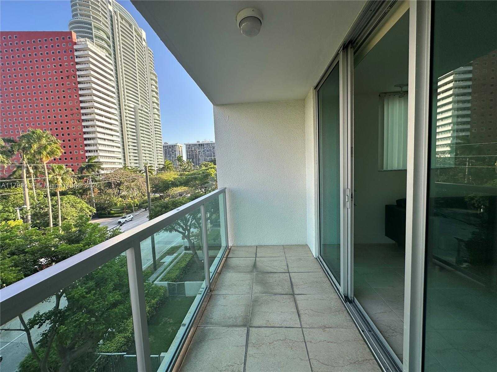 Small Image of 1550 BRICKELL AVE #A-509, Miami Number 18