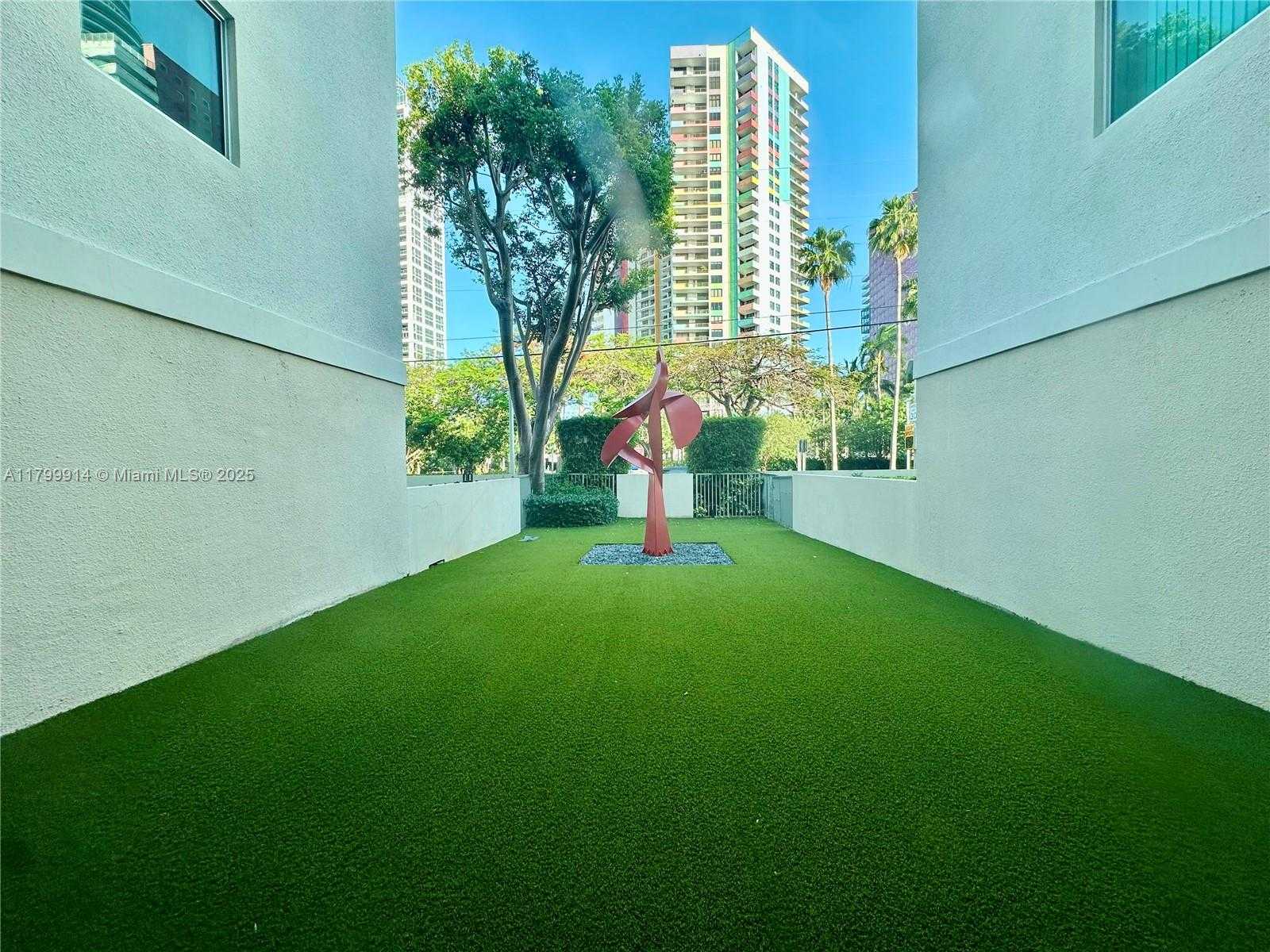 Small Image of 1550 BRICKELL AVE #A-509, Miami Number 26