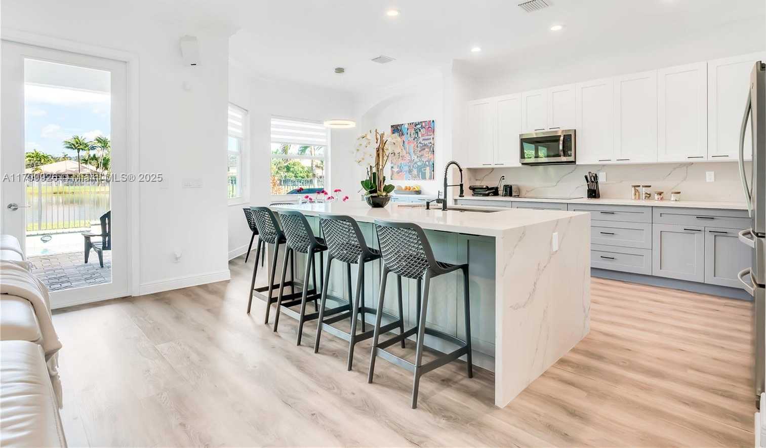 Small Image of 3816 WEST HIBISCUS ST #3816, Weston Number 17