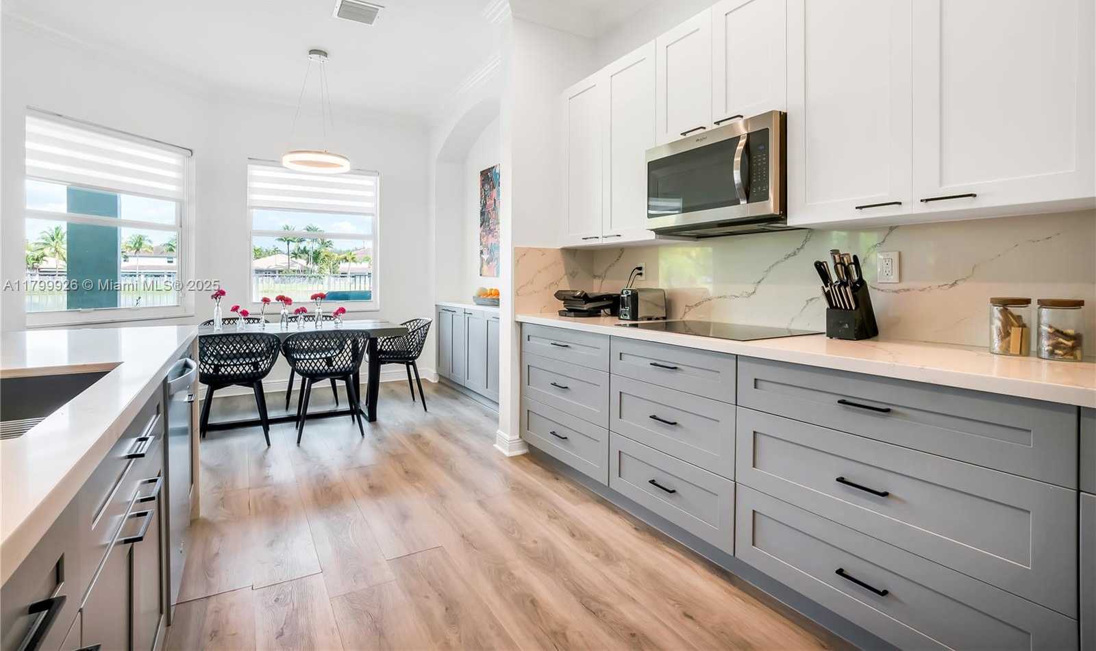 Small Image of 3816 WEST HIBISCUS ST #3816, Weston Number 21