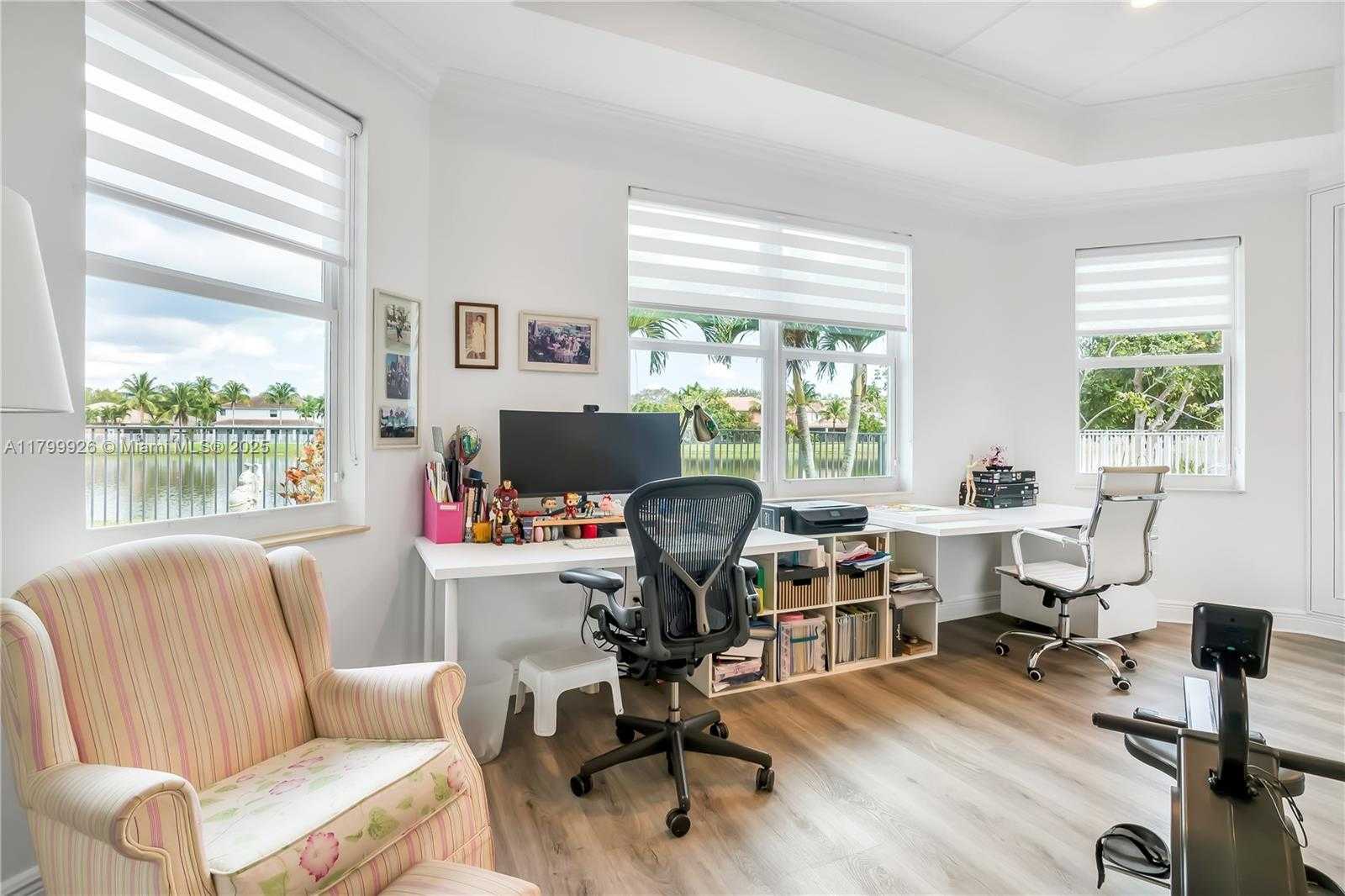 Small Image of 3816 WEST HIBISCUS ST #3816, Weston Number 32